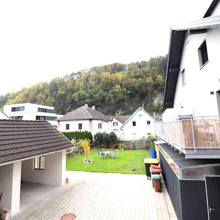 Schickes Zimmer Mit Top-Ausstattung In Idealer Lage Feldkirch Luaran gambar